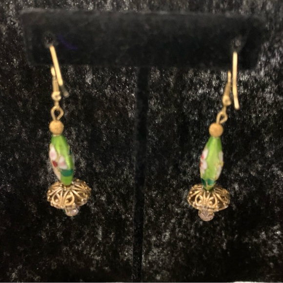 Handcrafted Women’s Jewelry Cloisonné 2 3/4 Inch Beaded Earrings Green Gold - Picture 3 of 3